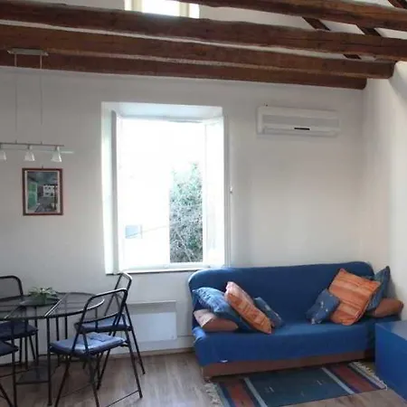 Apartamento Studio Loza *